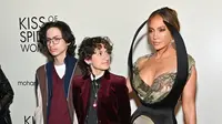 Putri Jennifer Lopez Ganti Nama, Umumkan Jadi Gender Netral