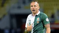 Eks Striker Liverpool Berniat Pensiun demi Anak