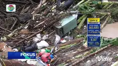 Fokus Pagi ini menyajikan beberapa berita di antaranya, Banjir Terjang Kota Medan, 5 Orang Tewas, Banjir Di Medan, Ribuan Orang Dievakuasi, Iyut Bing Slamet Terjerat Kasus Narkoba, Polda Metro Jaya Bentuk Tim Pemburu Covid-19.