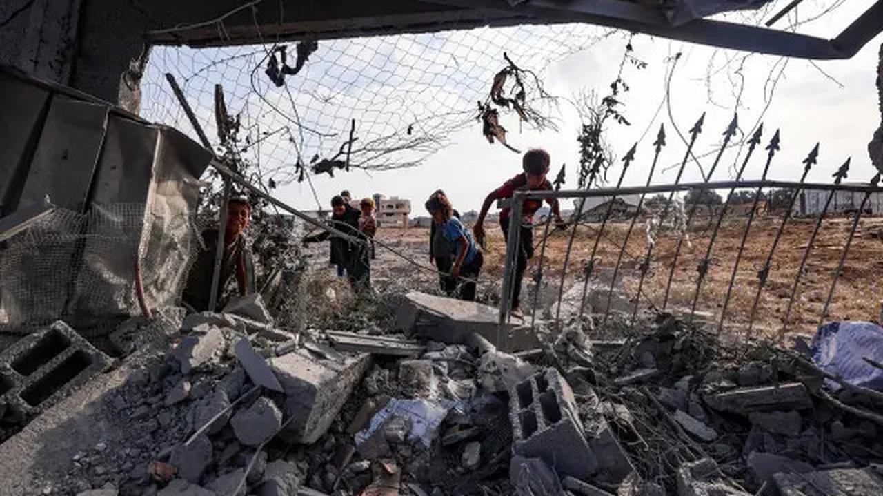 Meningitis Ancam Kesehatan Anak-anak di Gaza