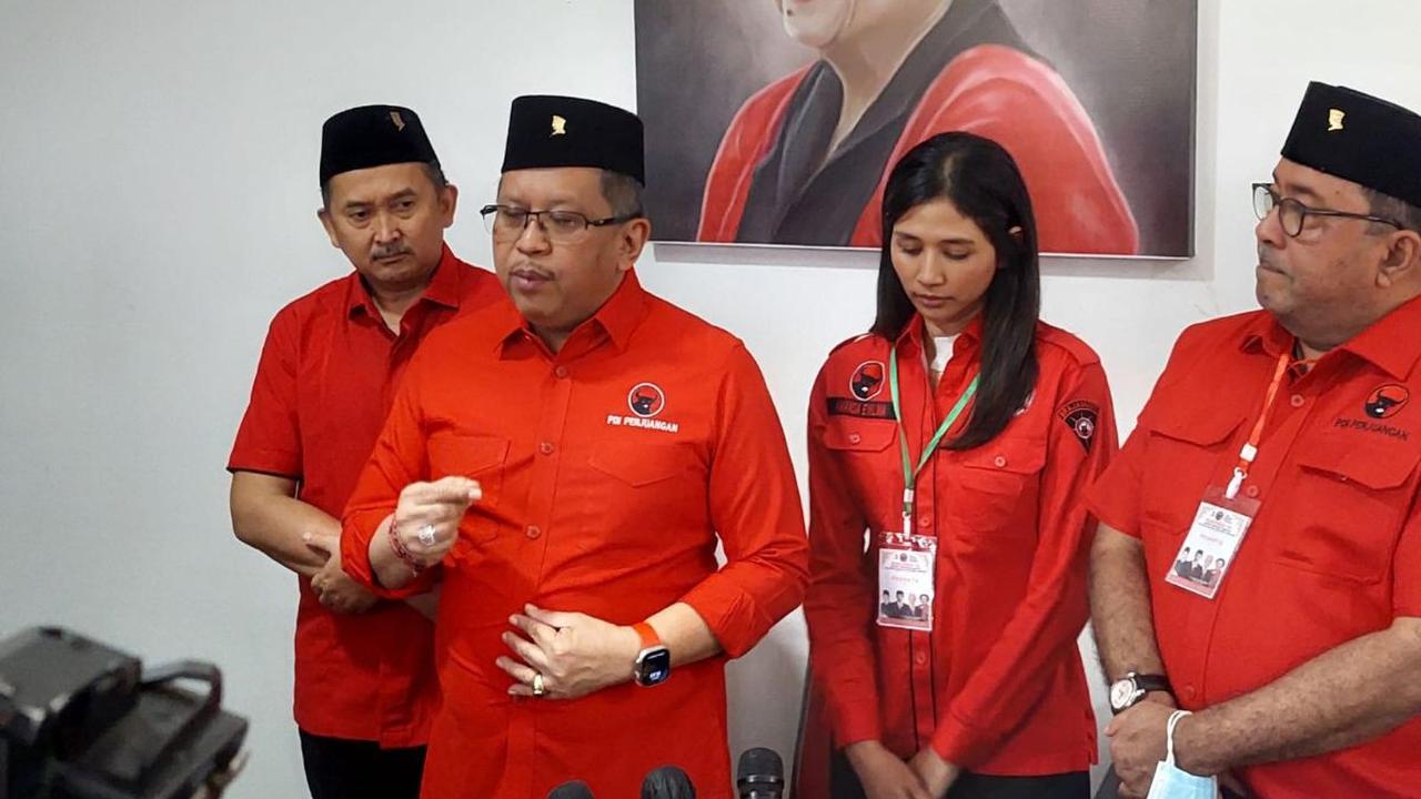 Selain itu, seluruh jajaran partai akan bergerak untuk memperkenalkan Ganjar kepada para tokoh-tokoh di Banten, dan juga kepada masyarakat di Banten.<br>