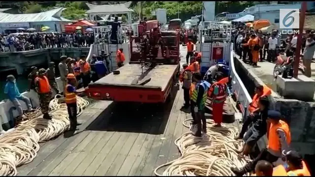 VIDEO: Alat Berat Dikerahkan untuk Mengangkut KM Sinar Bangun