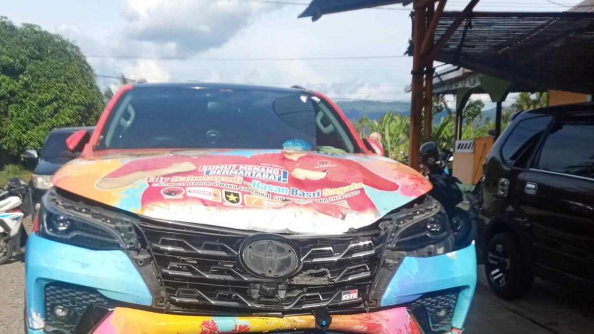 Pecah Ban, Mobil Fortuner Bergambar Edy Rahmayadi-Hasan Lakalantas di Tapsel Tewaskan 1 Orang