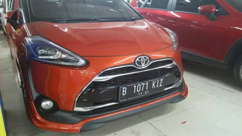 Toyota Sienta (Foto:Oto.com)