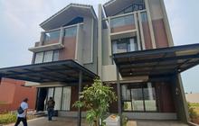 Wanita Cantik Ini Terkejut Pulang dari Belanda Dapat 2 Rumah hingga Tanah, Ternyata Hasil Ibu Kumpulkan Uang Kiriman Sang Putri
