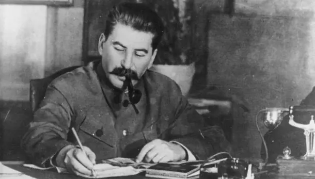 Joseph Stalin. (Sumber Wikimedia Commons)