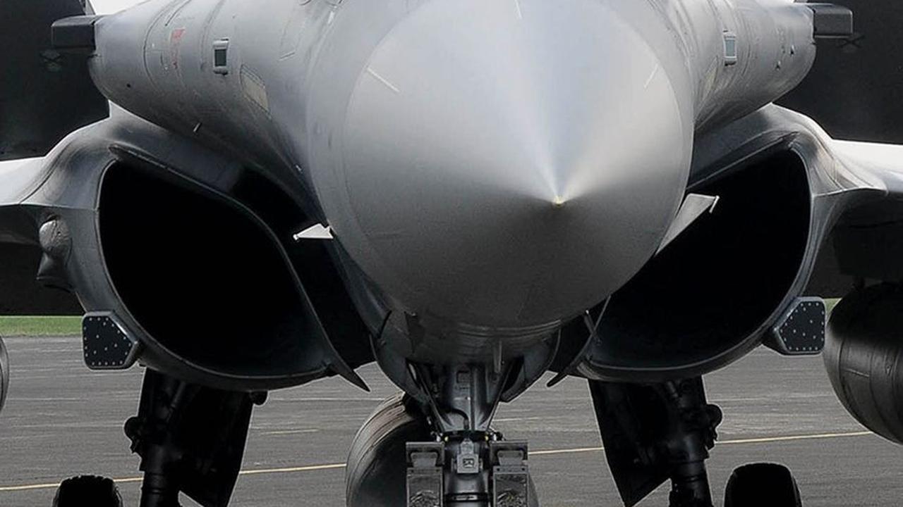 FOTO: Momen Pilot TNI AU Terpukau Kehebatan Jet Tempur Rafale, Mampu Kunci 3 Pesawat F-16 Sekaligus