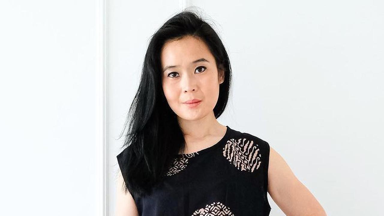 5.&nbsp;Pertimbangkan Setelan Batik agar Lebih Praktis