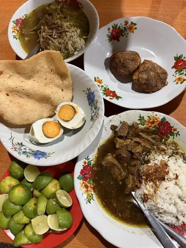 Rekomendasi Tempat Sahur di Surabaya