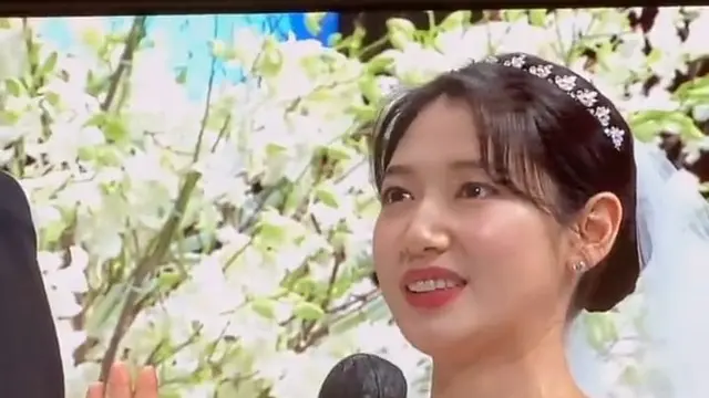 Park Shin Hye menangis saat ucap janji pernikahan (Tangkapan Layar video dari akun Twitter @/kdaramalattes)