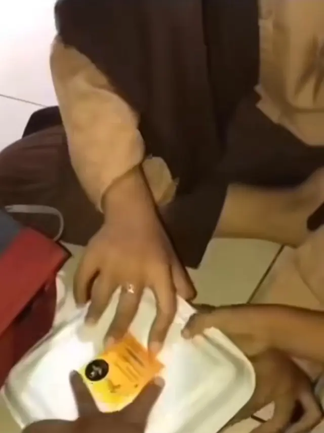 Bekal Makanan Anak