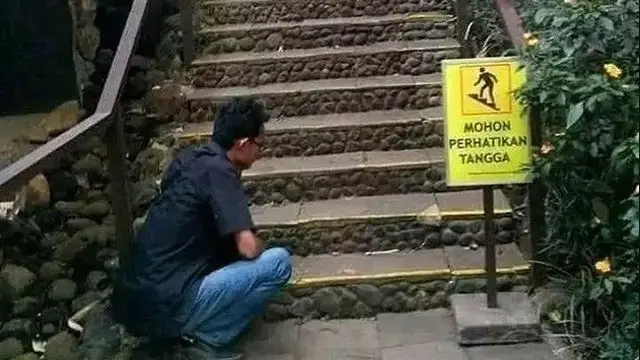 6 Potret Orang Bertingkah Polos Ikuti Aturan Ini Bikin Geleng Kepala