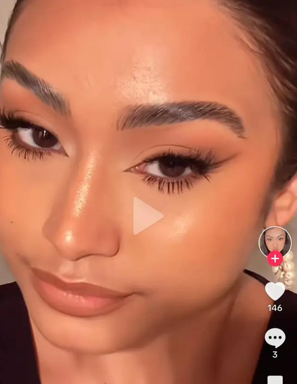 Trik Mudah Atasi Eyeliner Kurang Pigmented dengan Satu Alat Sederhana