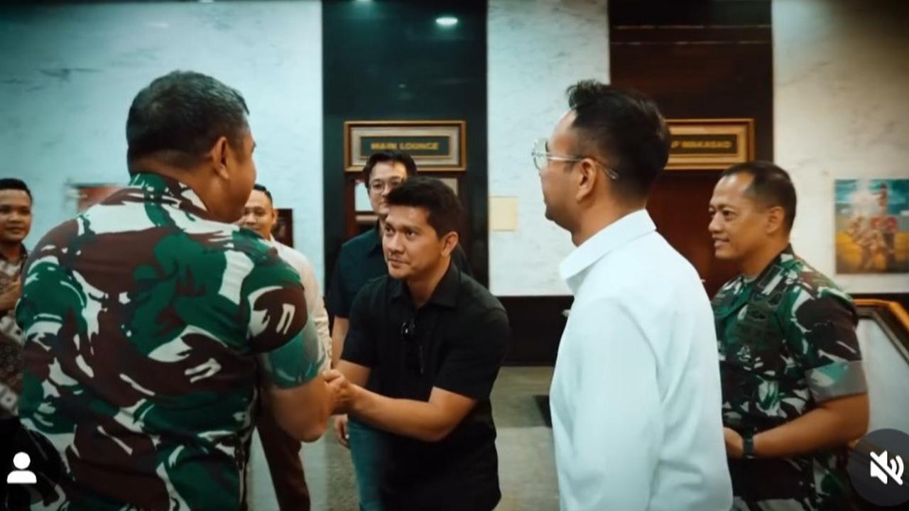 Potret Pertemuan Raffi Ahmad dengan Jenderal TNI, Gandeng Iko Uwais Bahas Kolaborasi Film Laga