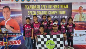 Dinamo Deli Inline Skate mengikuti Pekanbaru Open International Speed Skating Competition Piala Wali Kota Pekanbaru di Sport Center Tenayan Raya, 3-5 April 2026. (Istimewa)