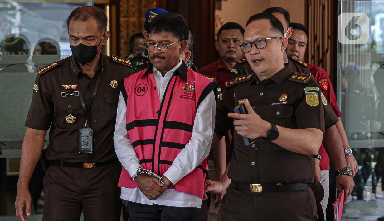 Atas penetapan ini, Kejagung akan menahan Johnny di Rutan Salemba Cabang Kejaksaan Agung selama 20 hari kedepan. (Liputan6.com/Faizal Fanani)
