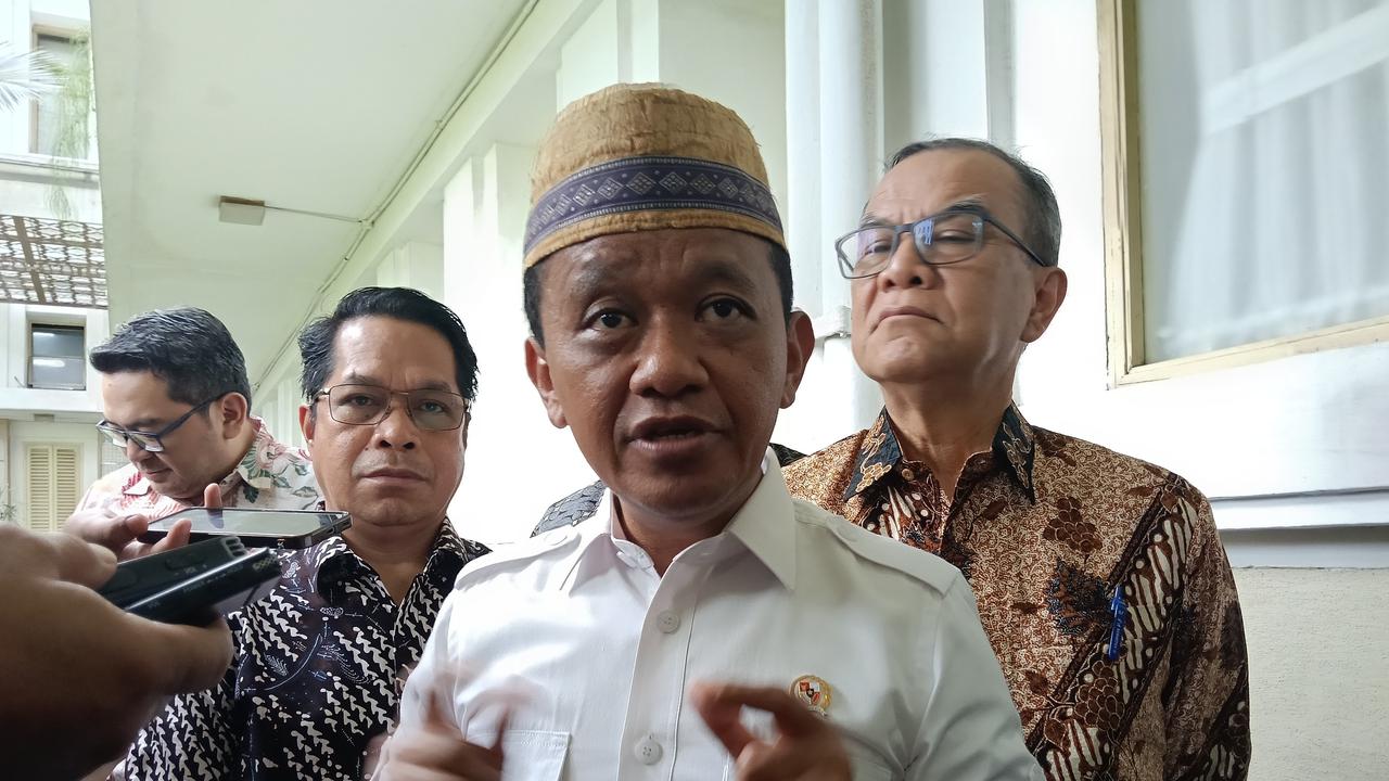 Menteri Bahlil Jamin Harga BBM Subsidi Tak Naik, Bagaimana dengan Pertamax Cs?