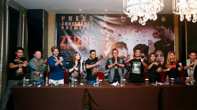Para pemain film Zerre Pendekar Ufuk Timur (ist)