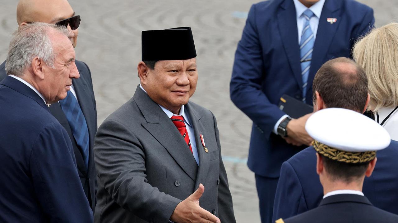 VIDEO:  Prabowo Terpukau Lihat Atraksi Keren Jenderal Udara di Langit Prancis saat Bastille Day