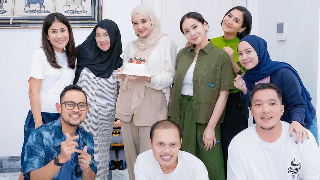 Potret Zaskia Sungkar Kembali Dapat Surprise Ulang Tahun Setelah Edisi Bali, Kejutan dari Sahabat
