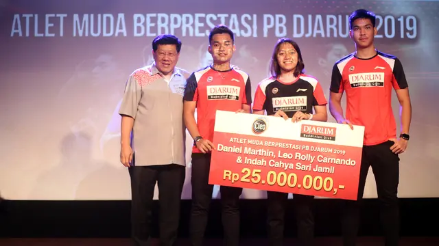PB Djarum - Bulu Tangkis
