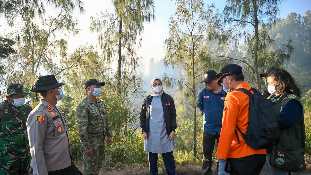Kebakaran Kawah Ijen, Bupati Ipuk Tetapkan Tanggap Darurat hingga 17 September 2026