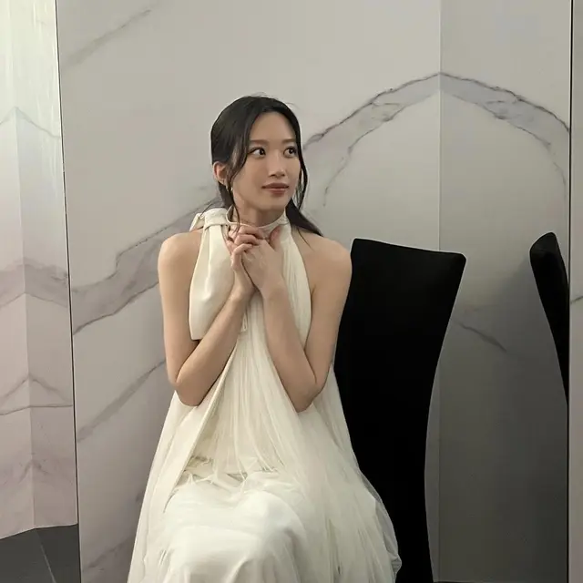 moon ga-young salah satu pemilik zodiak cancer yang sederhana dan banyak talenta