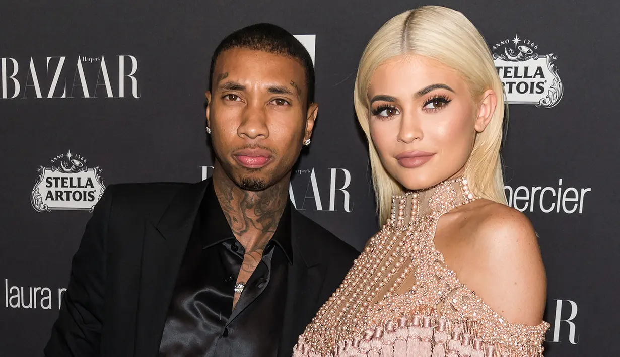 "Tyga merindukan Kylie dan ingin tetap berhubungan dengan wanita yang ia cintai bertahun-tahun," jelas sumber tersebut. (Billboard)