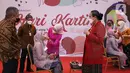 <p>Direktur Utama Pusat Pengelolaan Komplek Kemayoran (PPKK) Medi Kristianto (kiri), Dewan PPK Kemayoran Sumiyati dan dan Direktur Perencanaan dan Pembangunan PPK Kemayoran Riski Renando saat menghadiri peringatan hari Kartini di Jakarta, Kamis (21/04/2022). (Liputan6.com/Fery Pradolo)</p>
<p> </p>