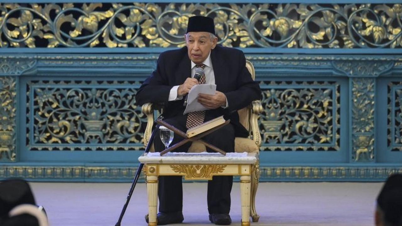 Cendekiawan Quraish Shihab Panjatkan Doa Khusus untuk Presiden Prabowo di Istana saat Nuzulul Qur'an
