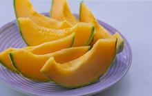 9 Cara Menyimpan Melon dan Pepaya yang Sudah Dipotong agar Tidak Berair, Bikin Awet Segar