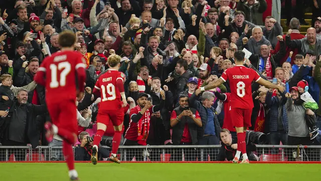 Foto: Pertunjukan Gol Menakjubkan Liverpool saat Singkirkan Leicester City di Carabao Cup