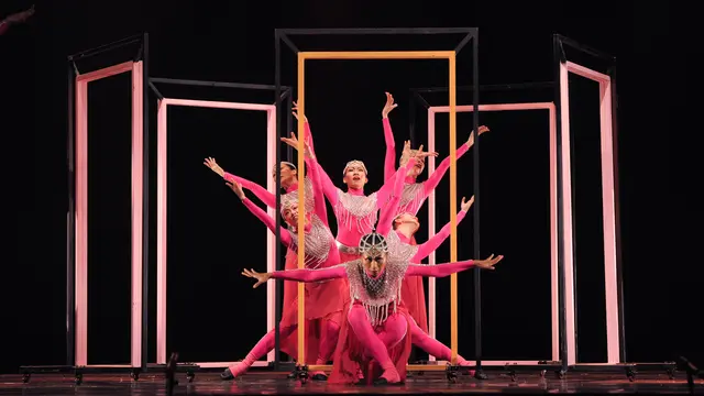 Pertunjukkan Spektakuler JDMU #Selection