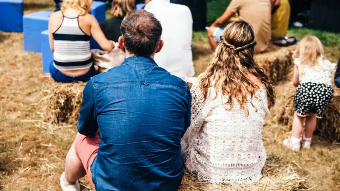 Ilustrasi Relationship