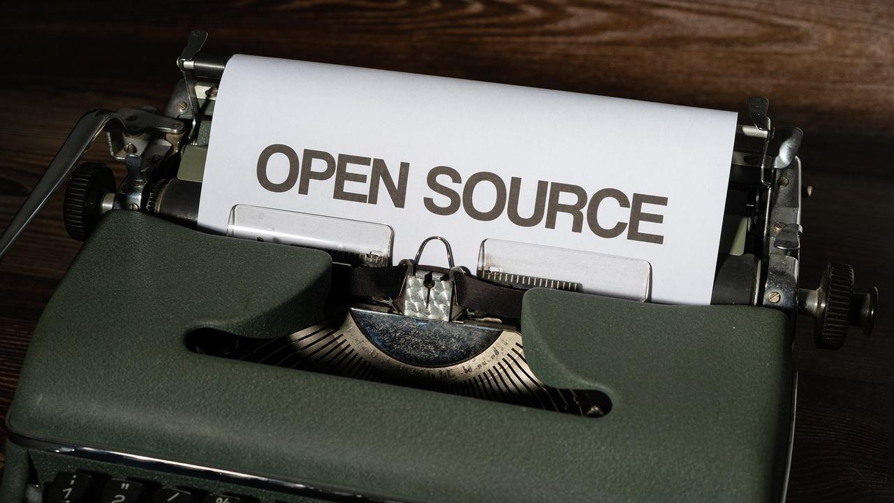 Ilustrasi Open Source (Sumber Terbuka). Kredit: Markus Winkler (viarami) from Pixabay