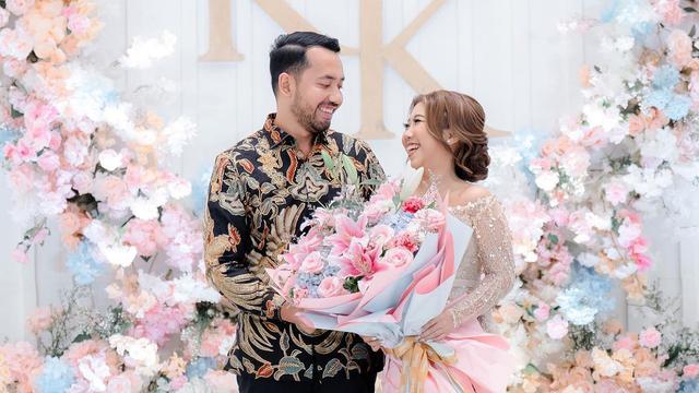 Kiky Saputri - Khairi (Foto: Instagram/@windrafotografi)