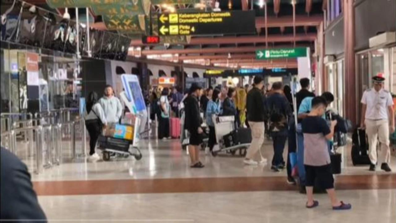 Puncak Arus Balik Lebaran di Bandara Soekarno-Hatta Kembali Terjadi Hari ini Sabtu 28 Maret 2026