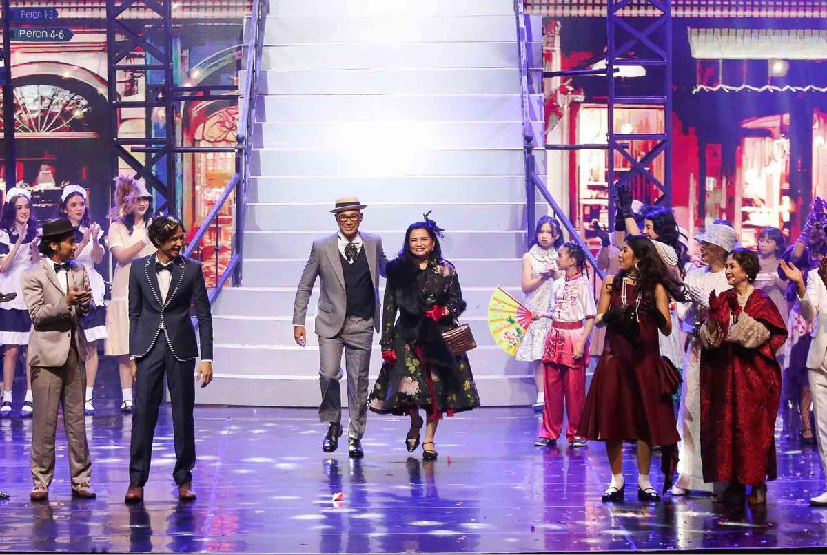 FOTO: City Of Love: Kolaborasi Seni Teater dan Sinema di Panggung JCC Jakarta