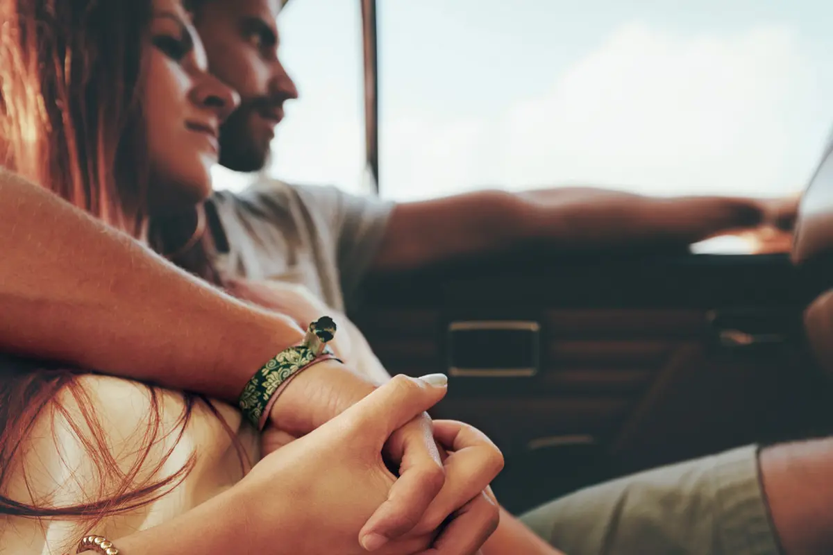 Pasangan - hubungan cinta (iStock)