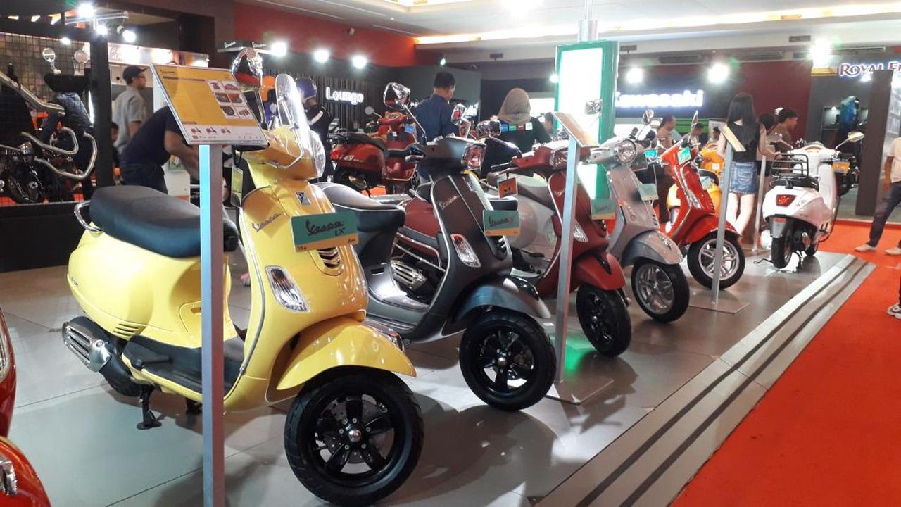 Booth Vespa di IIMS 2018