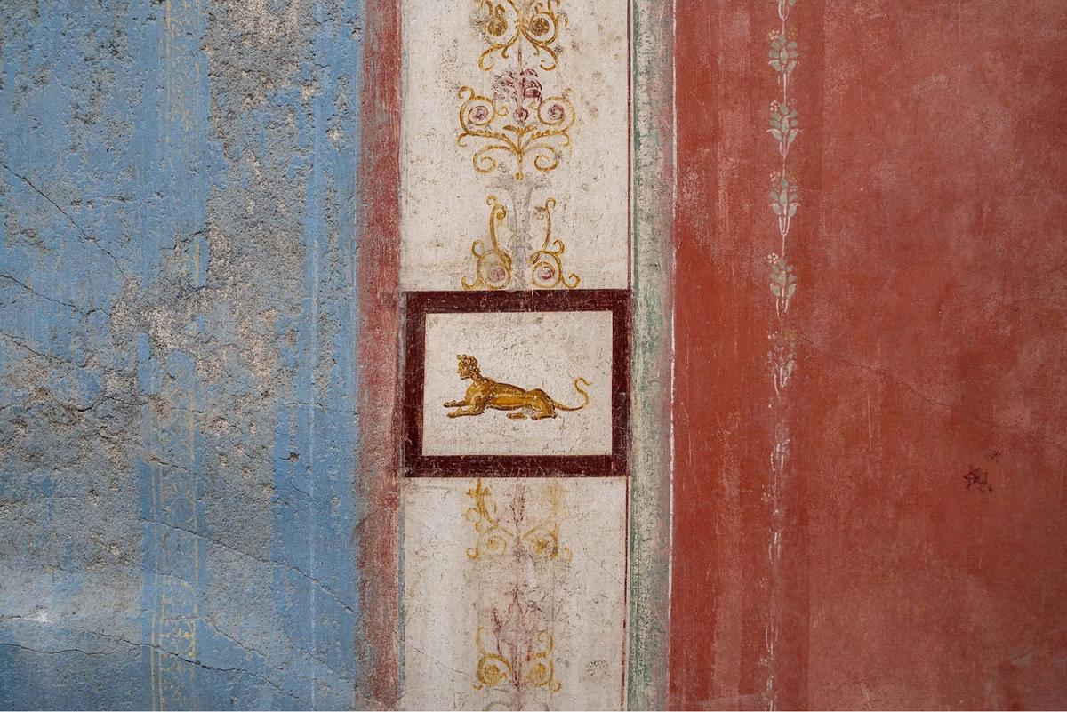 Penampakan Mural Mitologis Ditemukan di Reruntuhan Kota Kuno Pompeii