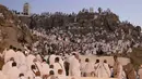 Di Padang Arafah, jemaah haji akan berdiam diri untuk introspeksi diri, memanjatkan doa, dan memohon ampunan kepada sang pencipta. (HAZEM BADER/AFP)