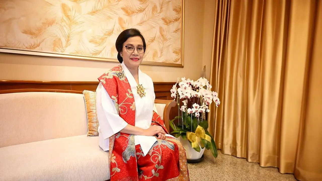 6 Gaya Duo Bestie Sri Mulyani dan Retno Marsudi Kompak Kenakan Kebaya Merah Putih di Sidang Tahunan MPR RI 2024