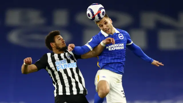 FOTO: Menang 3-0 atas Newcastle United, Brighton Menjauh dari Zona Degradasi - Joelinton; Joel Veltman