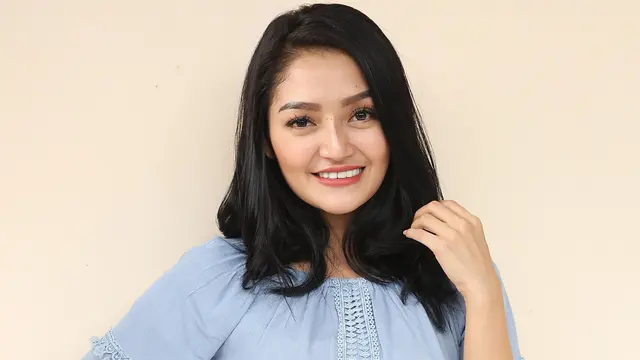 [Bintang] Siti Badriah