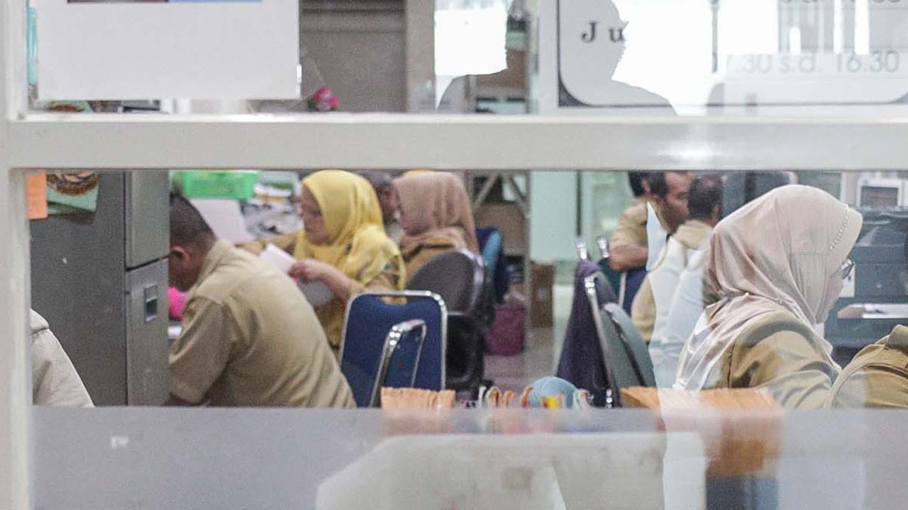 PNS Jakarta Baru Tahu Naik Jaklingko Gratis usai Diwajibkan Naik Transportasi Umum: Terakhir Naik Angkot SMP