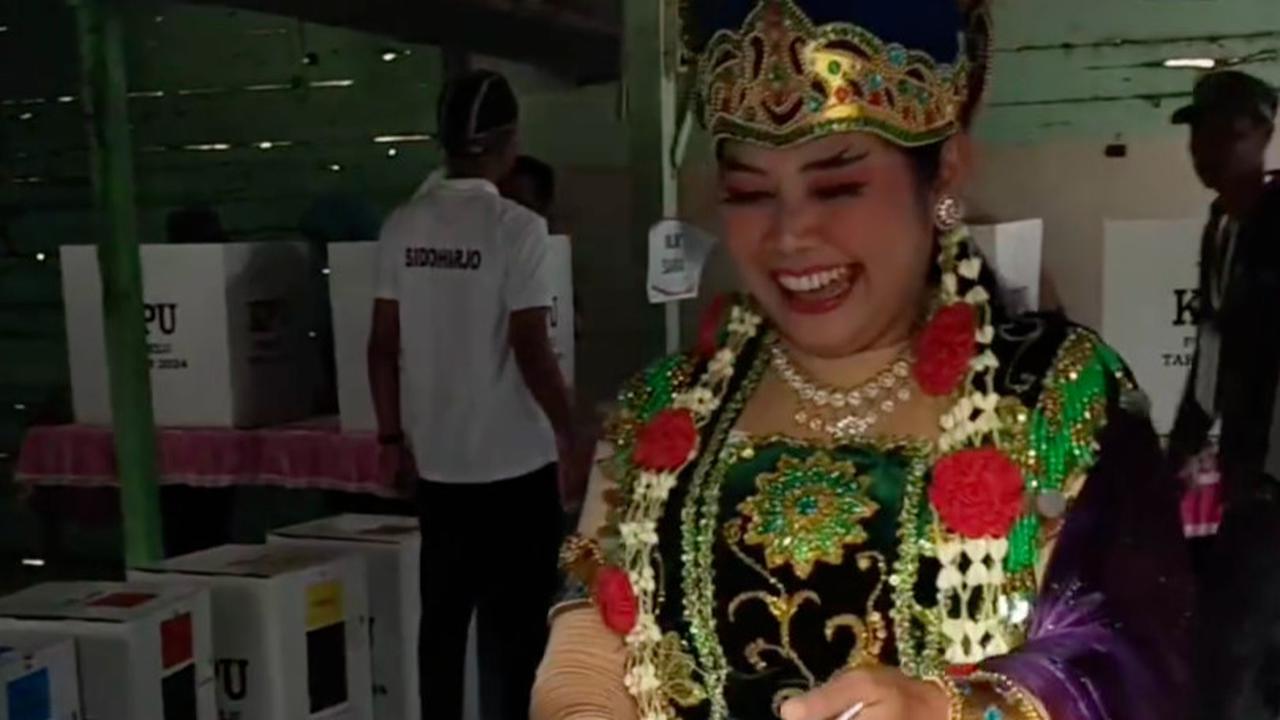 Cosplay Ratu Kencana Wungu