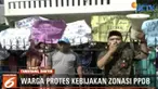 Amarah warga memuncak ketika Kepala Dinas Pendidikan dan Kebudayaan Kota Tangerang, hanya memiliki solusi mendaftar ke sekolah swasta.