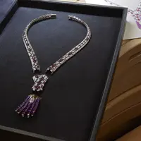 Collier Vespro. document/Le Voyage Recommencé.