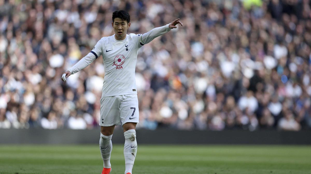 Hasil akhir pertandingan dramatis Tottenham Hotspur vs Manchester United